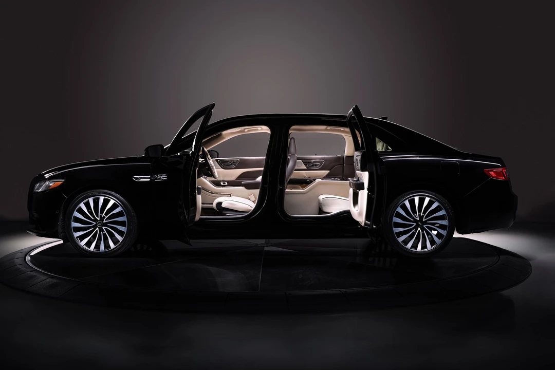 2019 Lincoln Continental 10th Gen - Image 6 of 31
