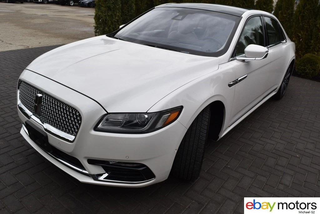 2019 Lincoln Continental 10th Gen - Image 9 of 21