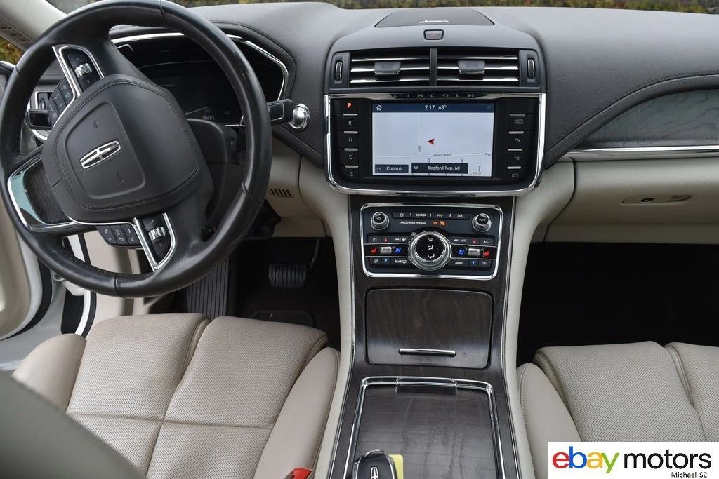 2019 Lincoln Continental 10th Gen - Image 14 of 21