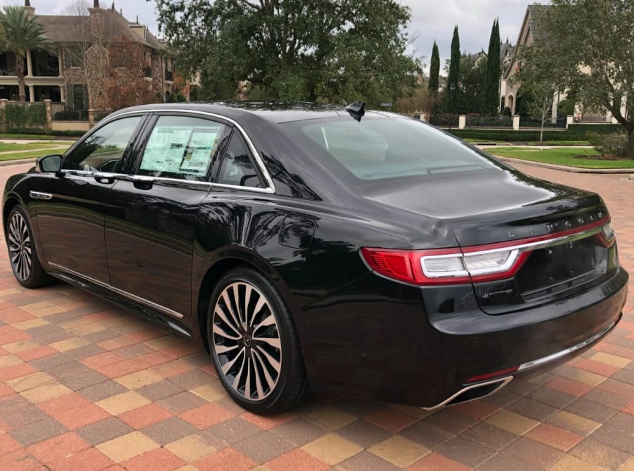 2019 Lincoln Continental 10th Gen - Image 3 of 14