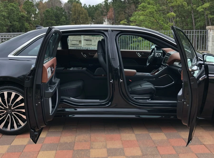 2019 Lincoln Continental 10th Gen - Image 6 of 14