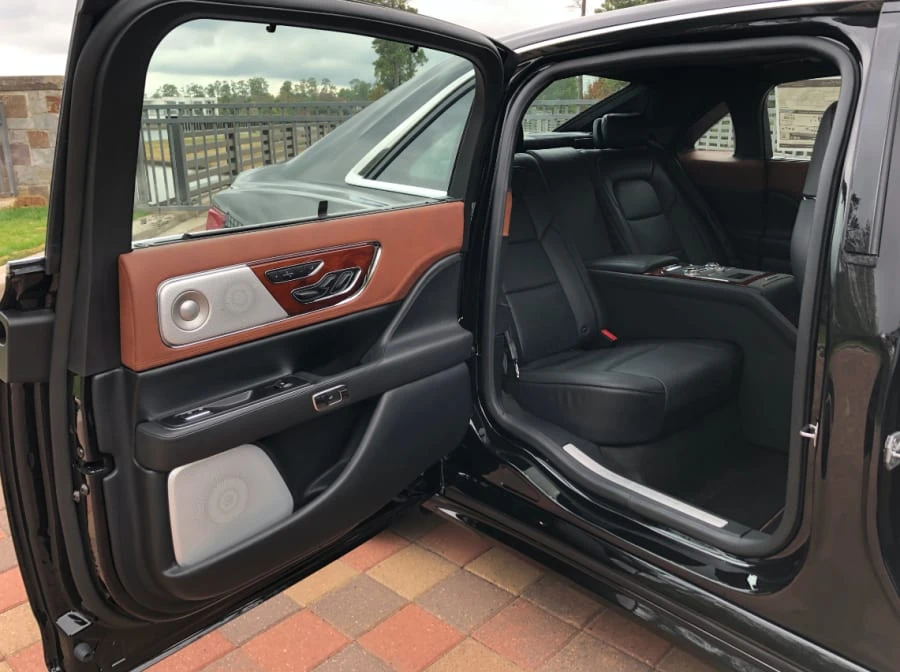 2019 Lincoln Continental 10th Gen - Image 7 of 14