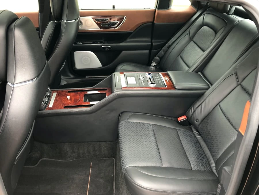 2019 Lincoln Continental 10th Gen - Image 14 of 14