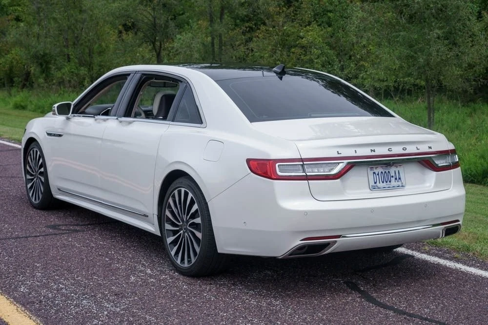 2019 Lincoln Continental 10th Gen - Image 6 of 21