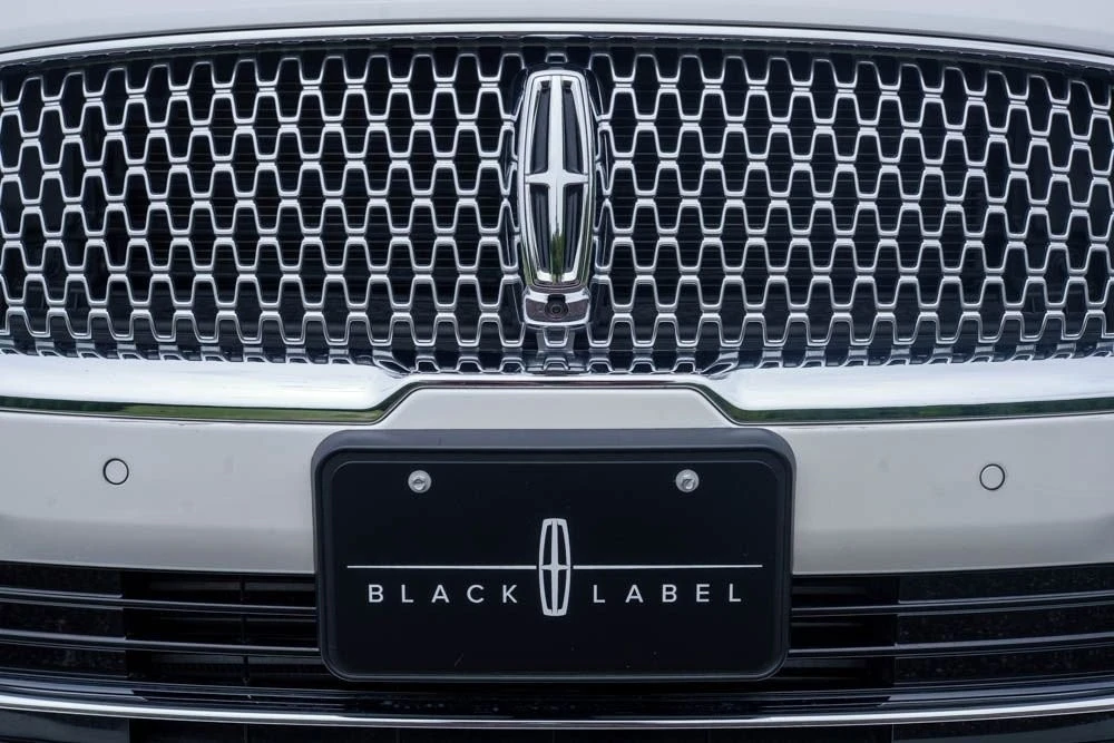 2019 Lincoln Continental 10th Gen - Image 9 of 21