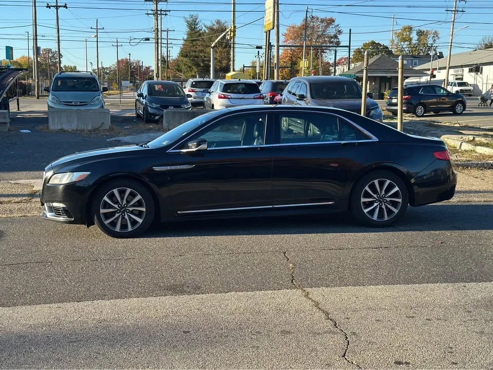 2019 Lincoln Continental 10th Gen - Image 4 of 6