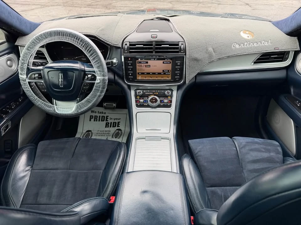 2019 Lincoln Continental 10th Gen - Image 13 of 20