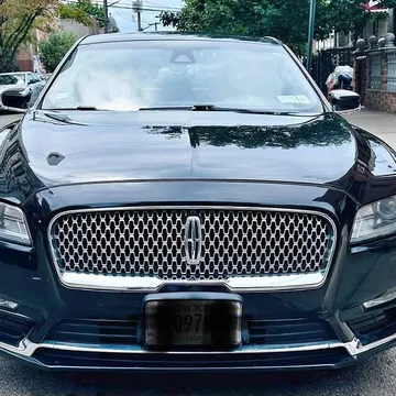 2019 Lincoln Continental Black Label Sedan 4D