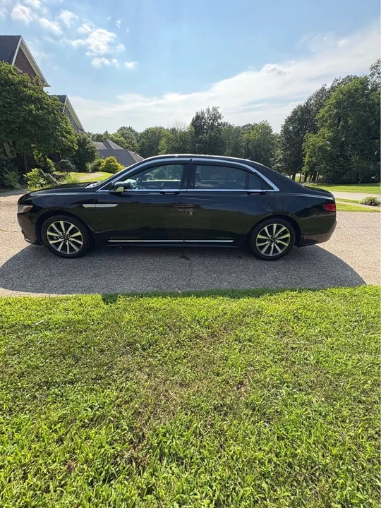 2019 Lincoln Continental 10th Gen - Image 8 of 19