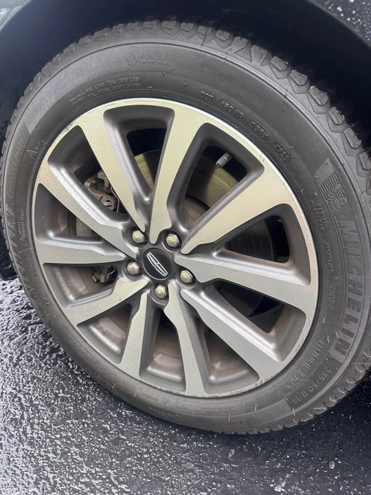 2019 Lincoln Continental 10th Gen - Image 16 of 20