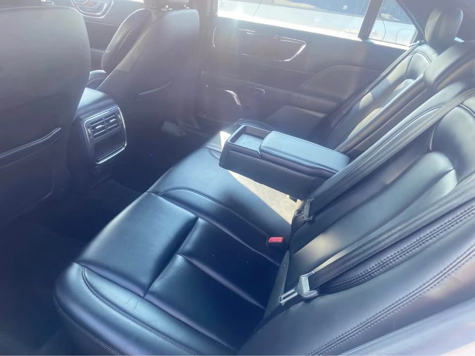 2019 Lincoln Continental 10th Gen - Image 4 of 6