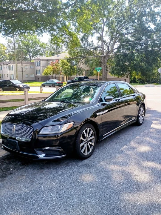 2019 Lincoln Continental 10th Gen - Image 2 of 6