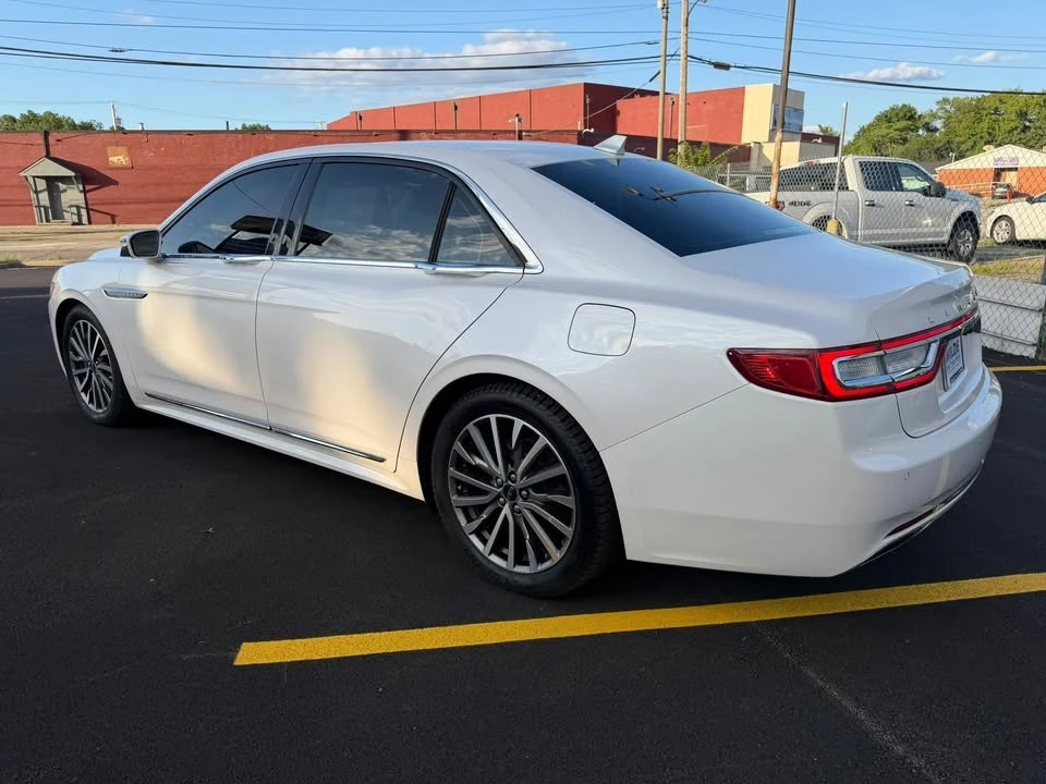 2019 Lincoln Continental 10th Gen - Image 3 of 20