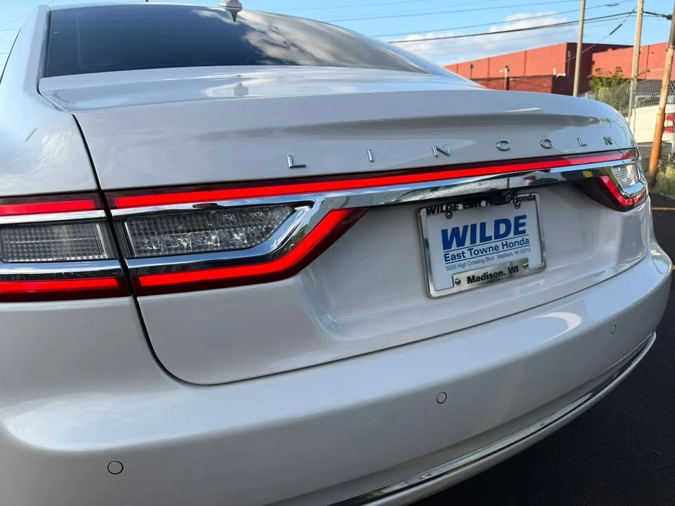 2019 Lincoln Continental 10th Gen - Image 5 of 20
