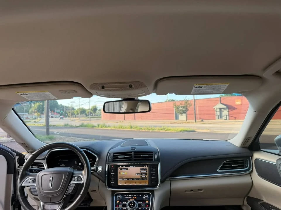 2019 Lincoln Continental 10th Gen - Image 19 of 20