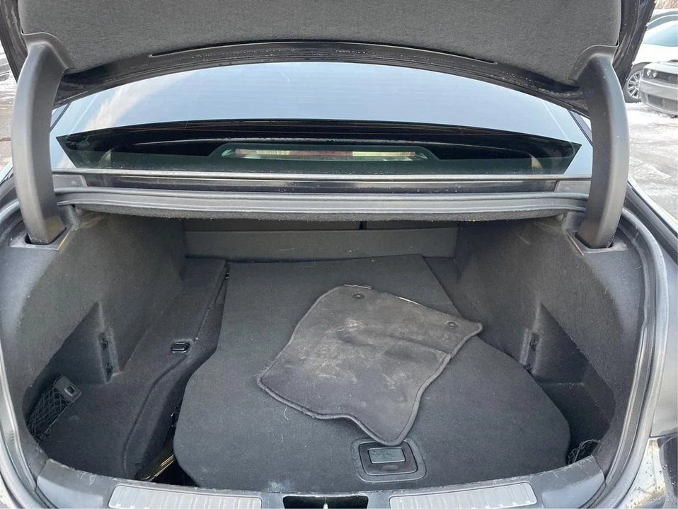 2019 Lincoln Continental 10th Gen - Image 13 of 20