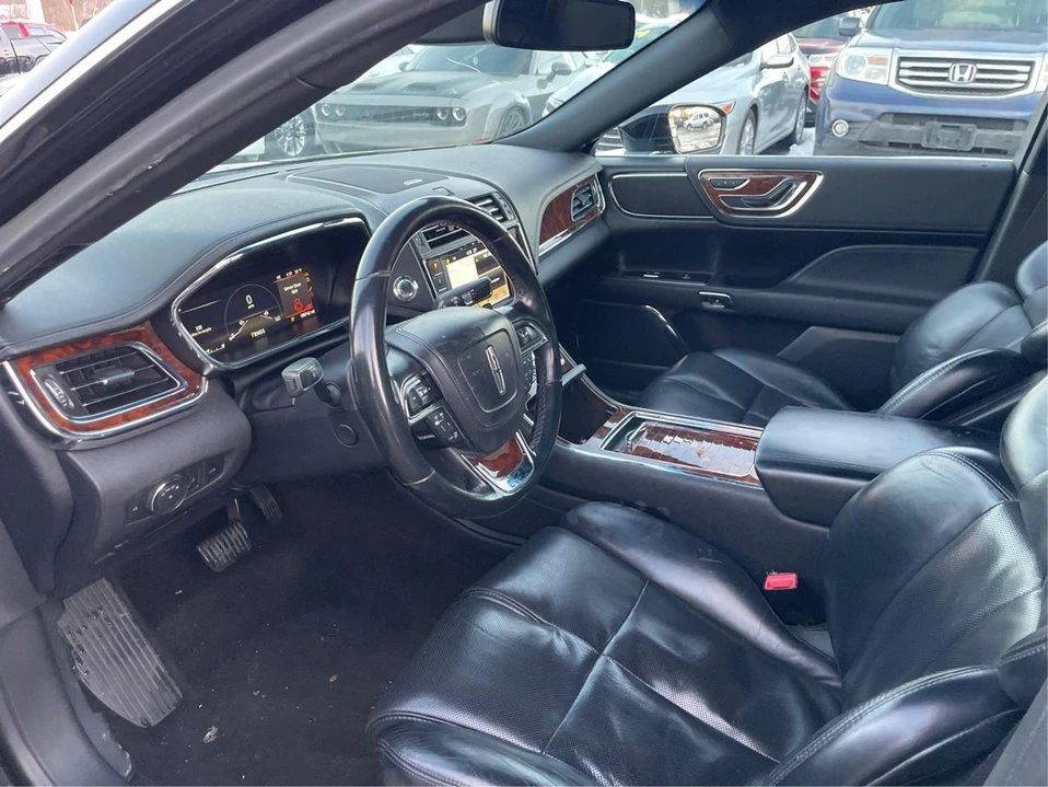 2019 Lincoln Continental 10th Gen - Image 10 of 20