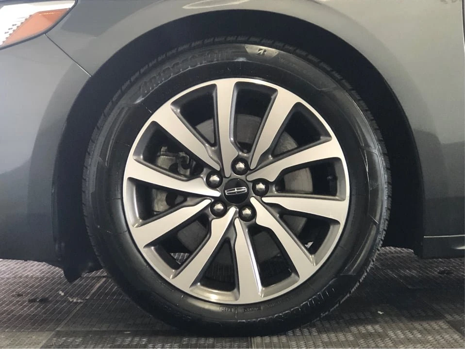 2019 Lincoln Continental 10th Gen - Image 20 of 20