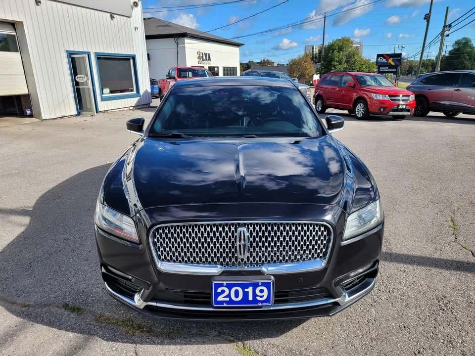 2019 Lincoln Continental 10th Gen - Image 5 of 10