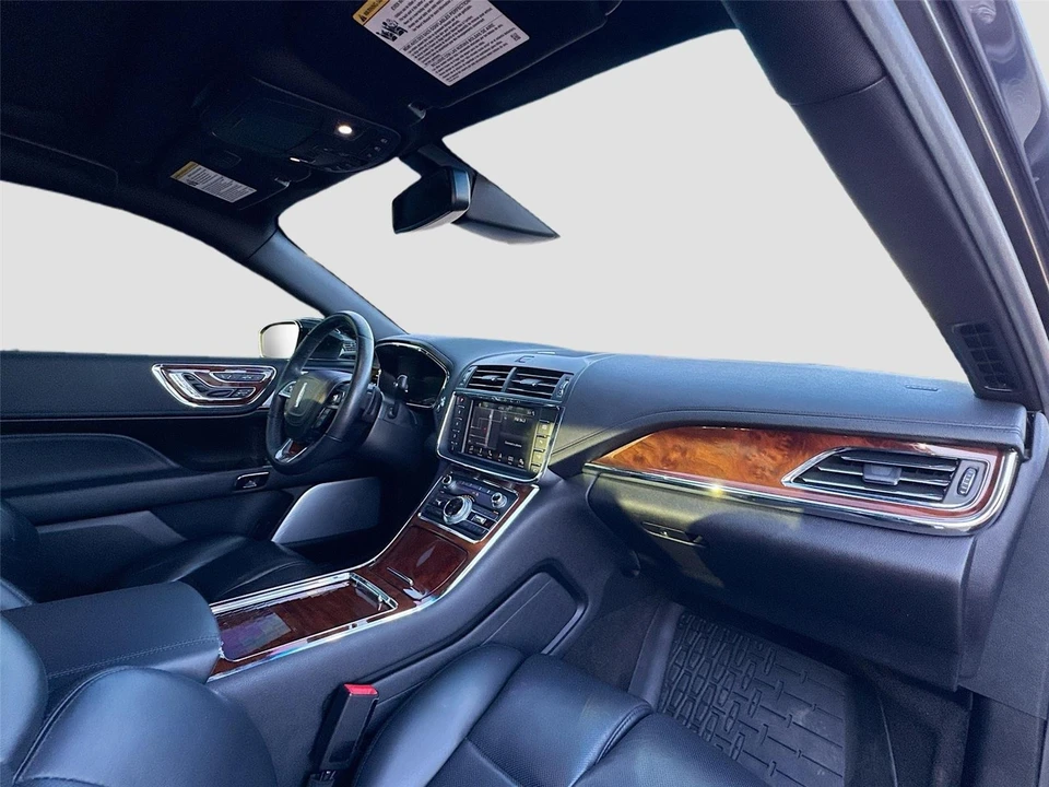 2019 Lincoln Continental 10th Gen - Image 14 of 14