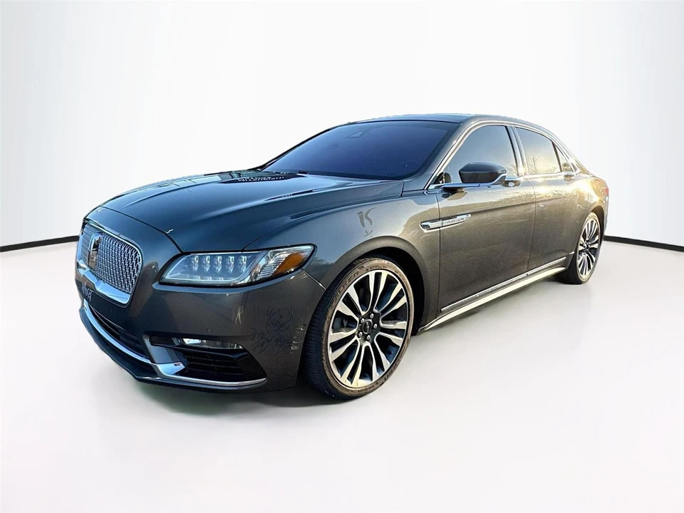 2019 Lincoln Continental 10th Gen - Image 3 of 14