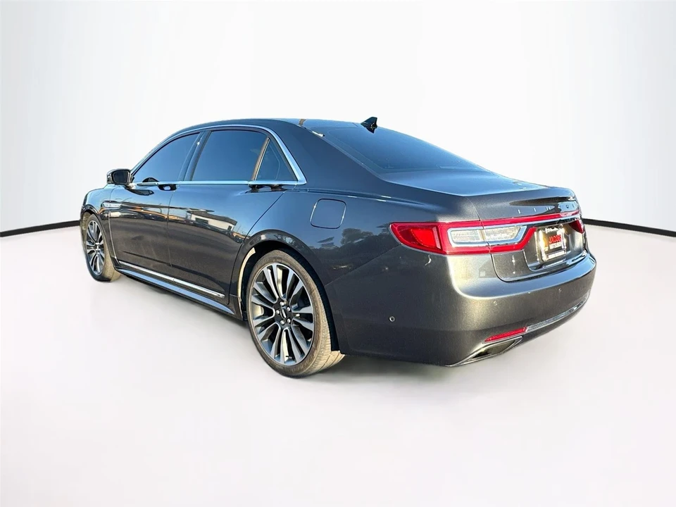 2019 Lincoln Continental 10th Gen - Image 5 of 14