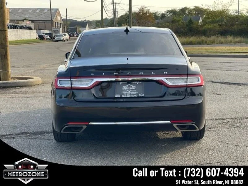 2019 Lincoln Continental 10th Gen - Image 7 of 12