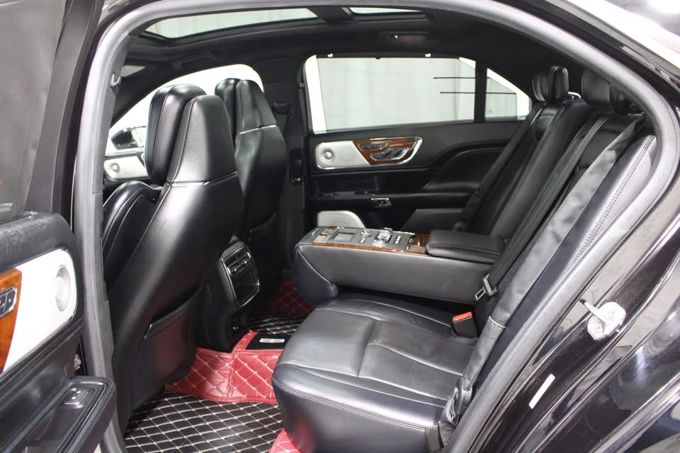 2019 Lincoln Continental 10th Gen - Image 14 of 20