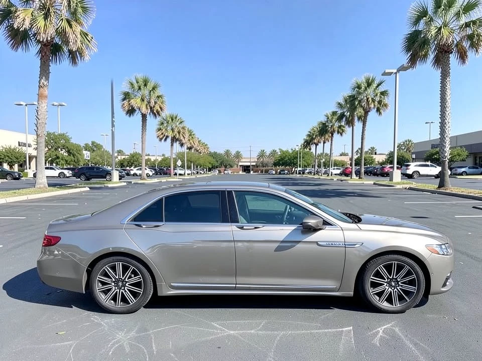 2019 Lincoln Continental 10th Gen - Image 6 of 20