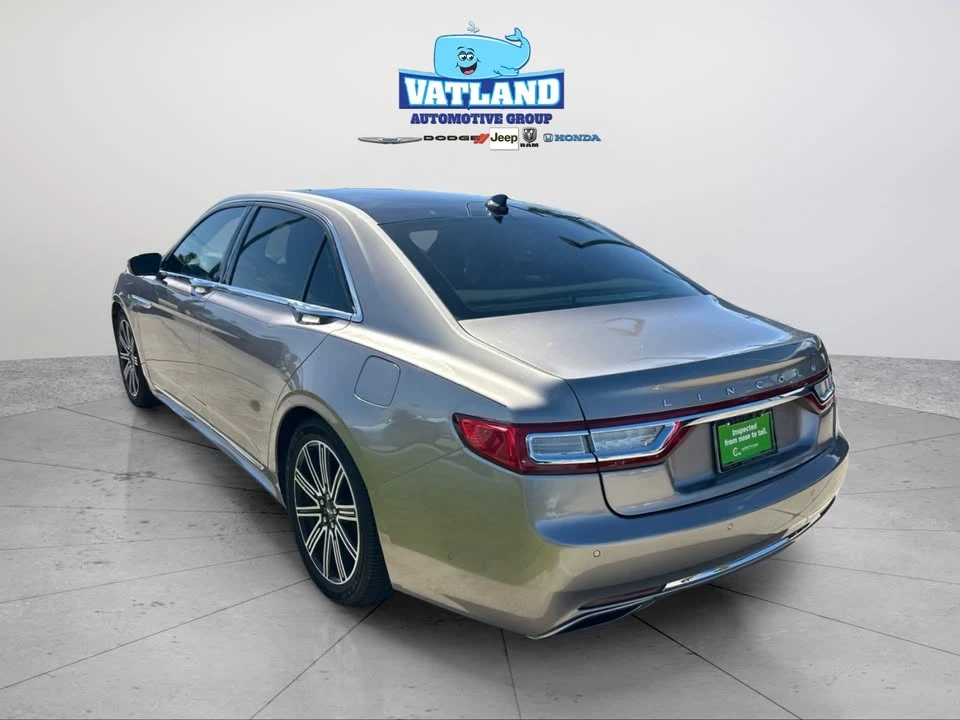 2019 Lincoln Continental 10th Gen - Image 3 of 16