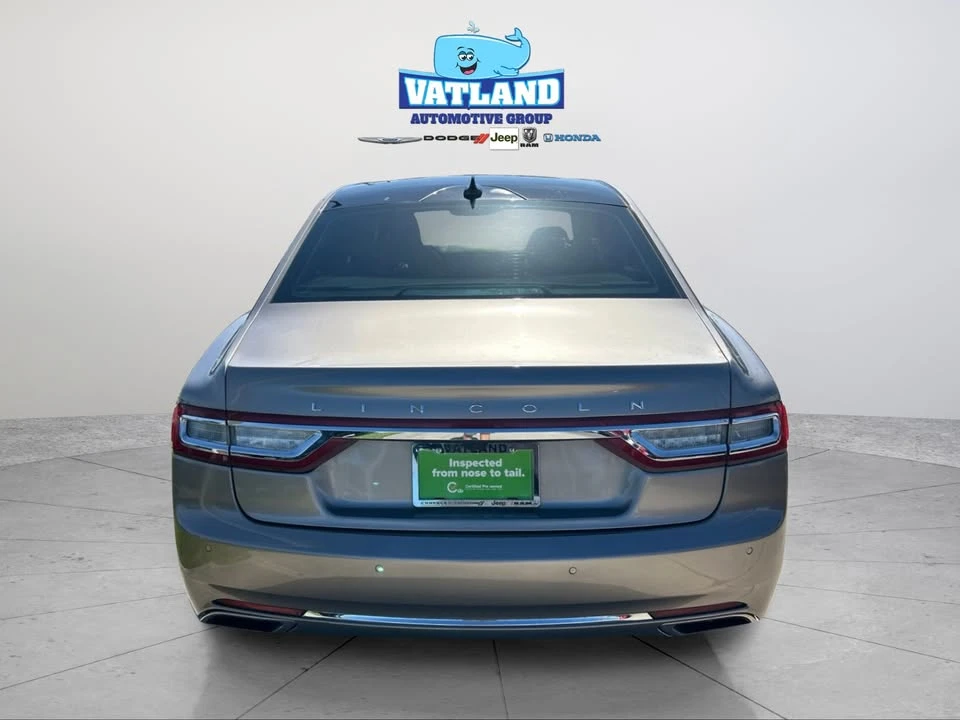 2019 Lincoln Continental 10th Gen - Image 4 of 16