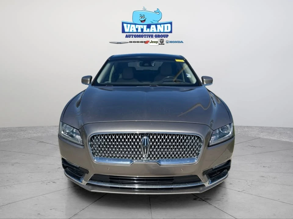 2019 Lincoln Continental 10th Gen - Image 8 of 16