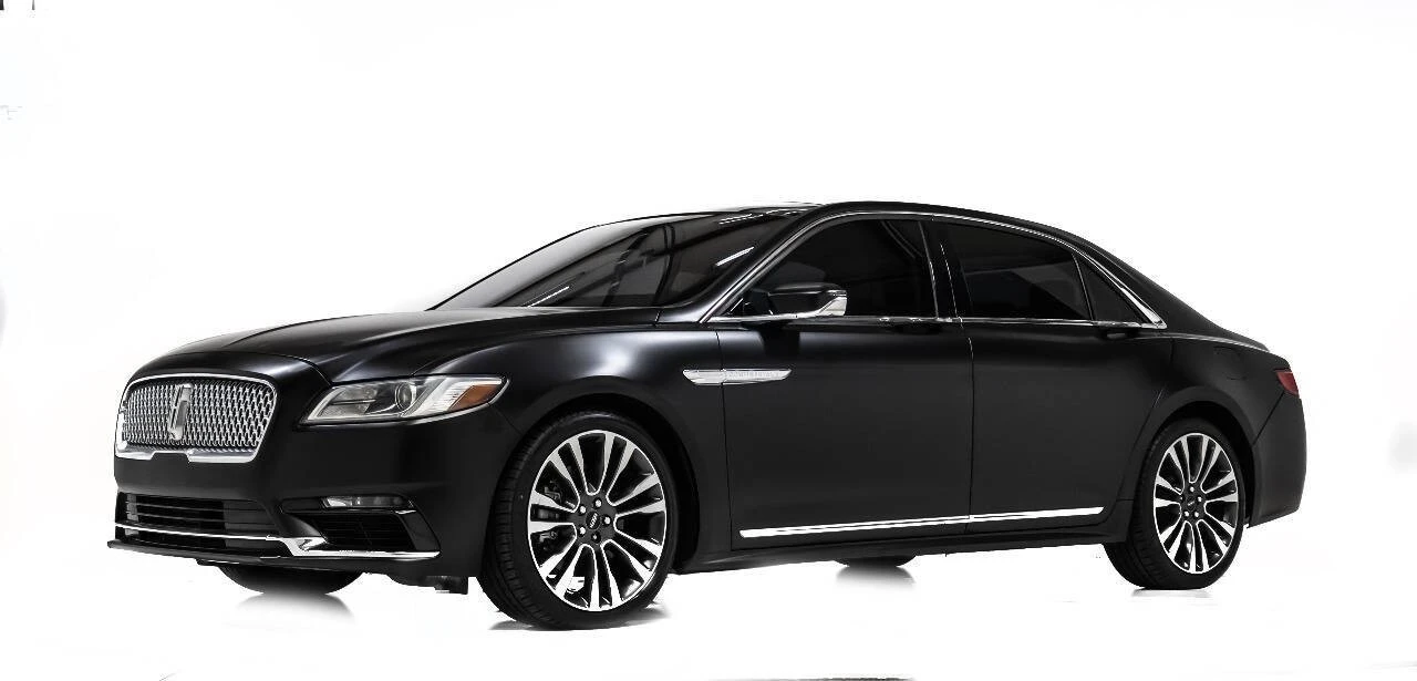 2019 Lincoln Continental 10th Gen - Image 2 of 12