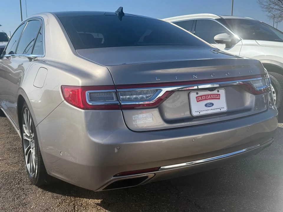 2019 Lincoln Continental 10th Gen - Image 4 of 10