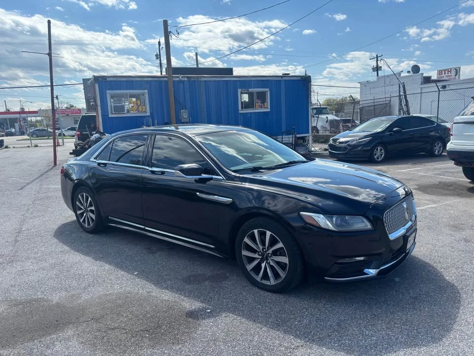 2019 Lincoln Continental 10th Gen - Image 2 of 11