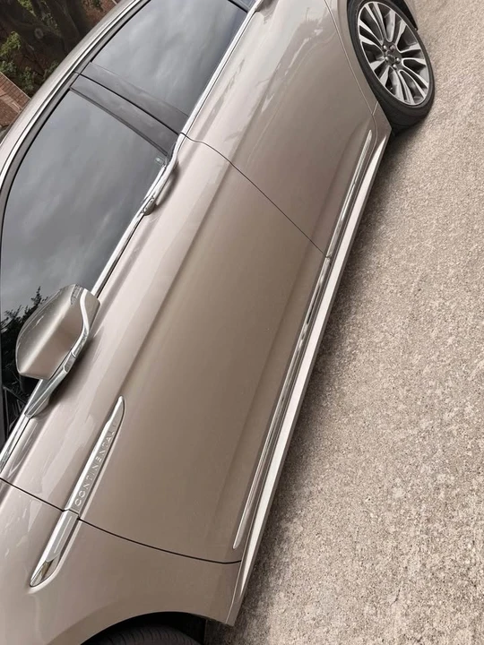 2019 Lincoln Continental 10th Gen - Image 3 of 9