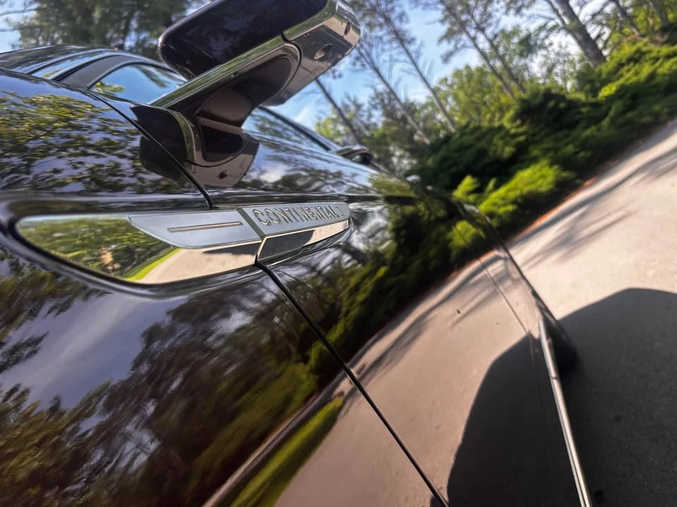2019 Lincoln Continental 10th Gen - Image 7 of 7