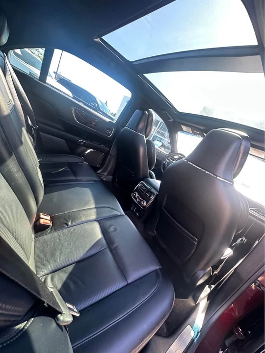 2019 Lincoln Continental 10th Gen - Image 8 of 11