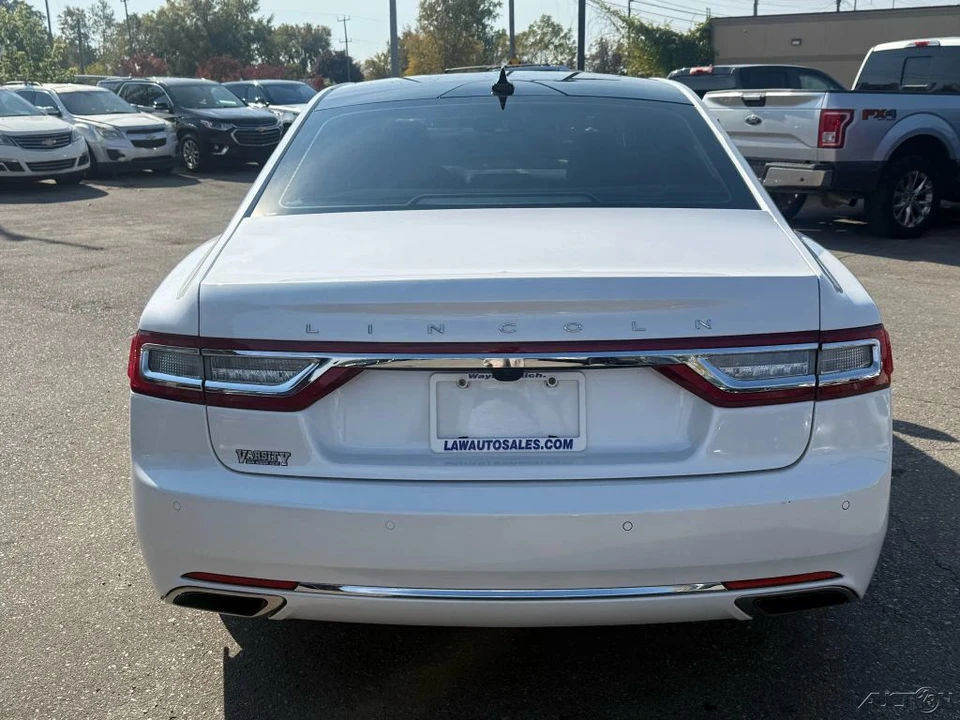 2019 Lincoln Continental 10th Gen - Image 4 of 12