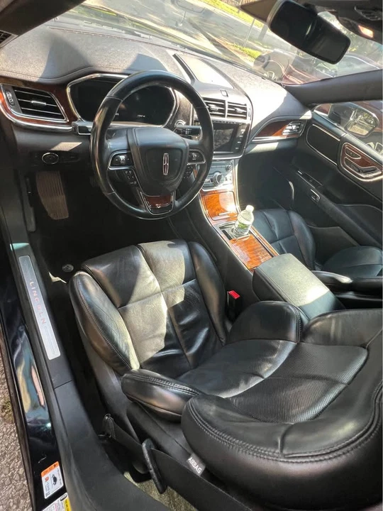 2019 Lincoln Continental 10th Gen - Image 6 of 13