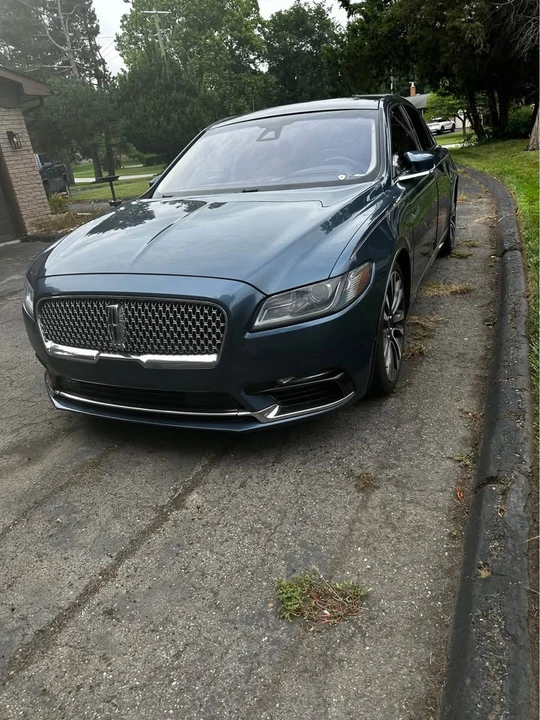 2019 Lincoln Continental 10th Gen - Image 3 of 6