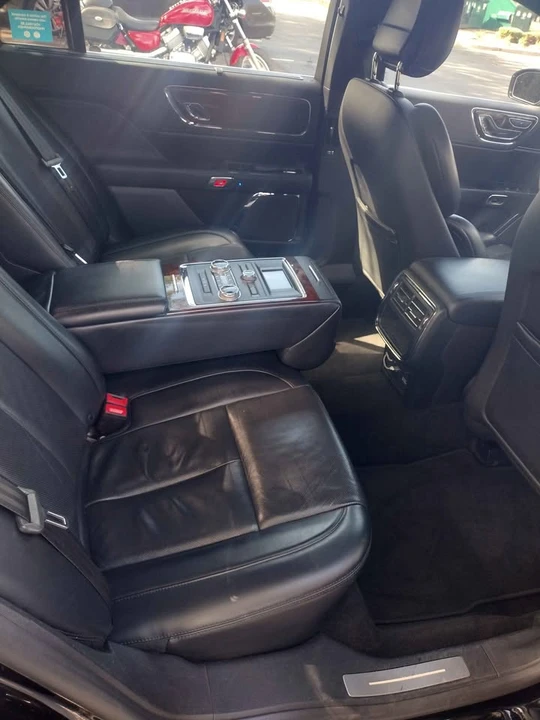 2019 Lincoln Continental 10th Gen - Image 4 of 7