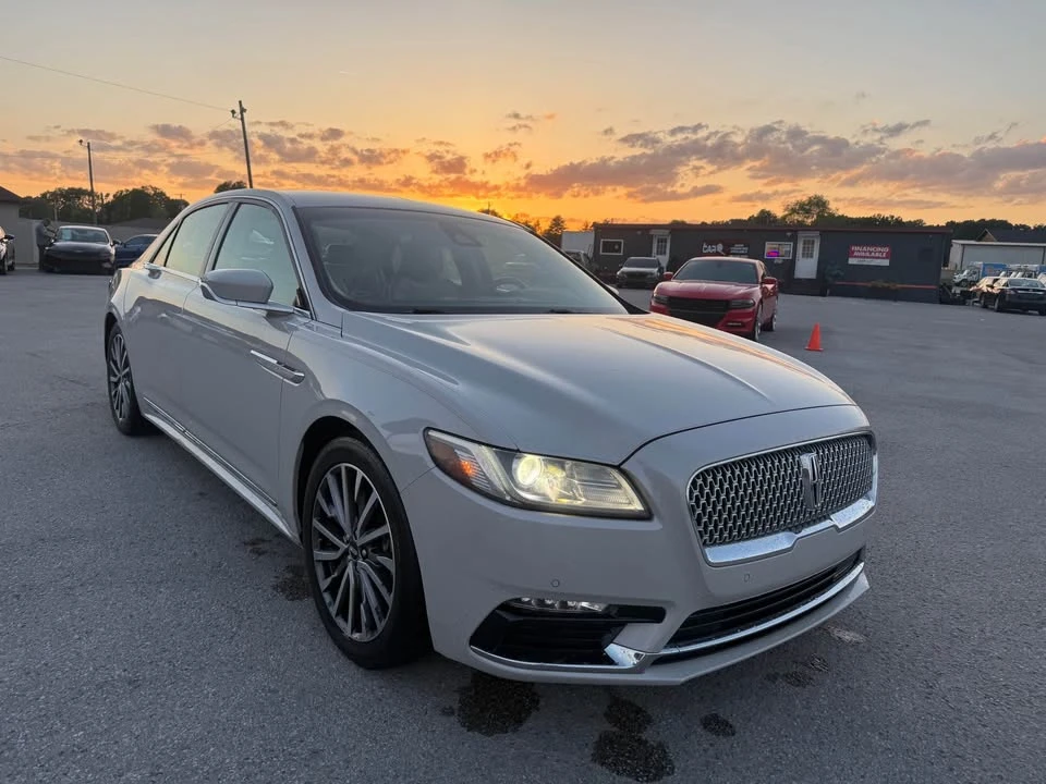 2019 Lincoln Continental 10th Gen - Image 8 of 19