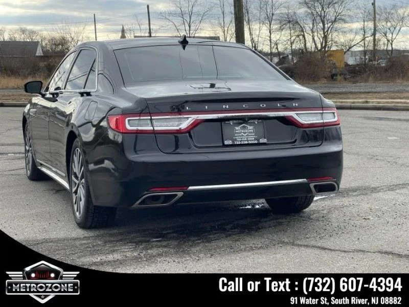 2019 Lincoln Continental 10th Gen - Image 5 of 12
