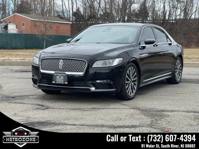 2019 Lincoln Continental 10th Gen - Image 2 of 12