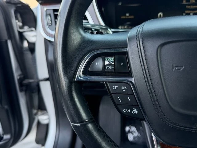 2019 Lincoln Continental 10th Gen - Image 21 of 31