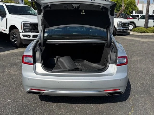 2019 Lincoln Continental 10th Gen - Image 10 of 31