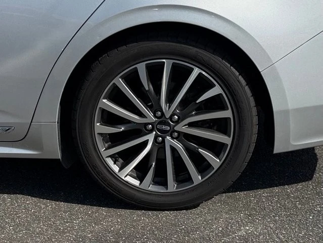 2019 Lincoln Continental 10th Gen - Image 12 of 31