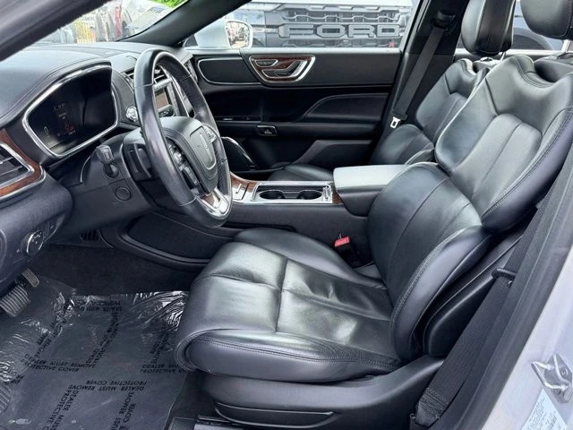 2019 Lincoln Continental 10th Gen - Image 16 of 31
