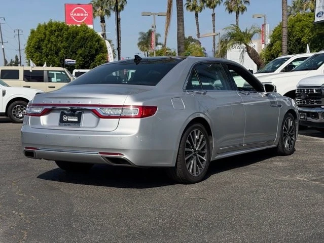 2019 Lincoln Continental 10th Gen - Image 8 of 31